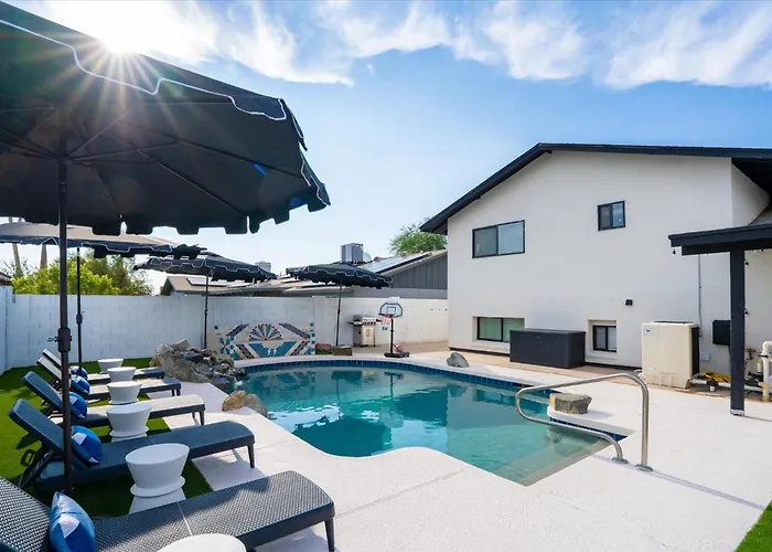 Sportscourt Hot Tub & Pool Game Cornhole Bbq Casa vacanze Glendale